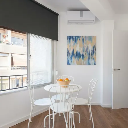 Apartamento Munoz Torrero Apartment *