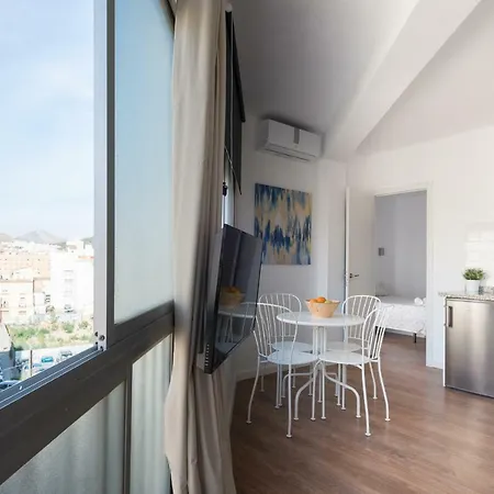 Apartamento Munoz Torrero Apartment *